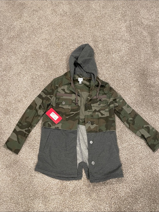 Evereve Jackets & Blazers - Evereve Camouflage Utility Jacket in Green and Brown